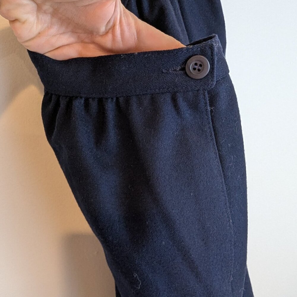 Vintage Pendleton Skirt in Navy, Sz M - Picture 3 of 6